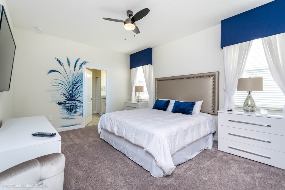1686 Champions Gate 8 Bedroom Resort Villa Kissimmee - photo 11