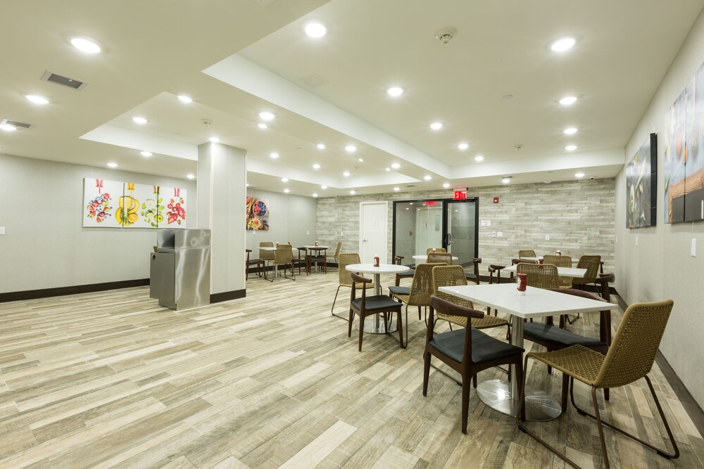 Hotel Ninety Five - photo 33