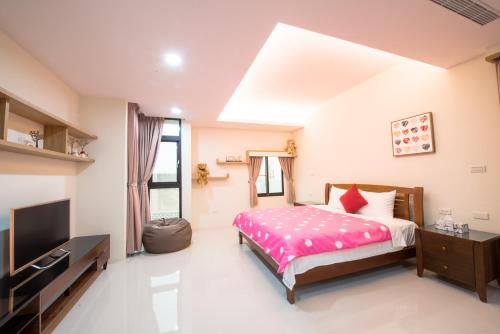 Travel Friends — Magong