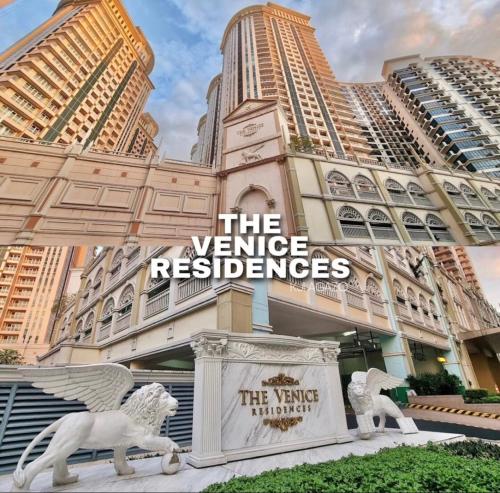 Luxury 1BR Unit with Pool at Venice Luxury Residences Tower Domenico McKinley Hill Taguig City — 4-Star Luxury Hotel in Manila, Philippines