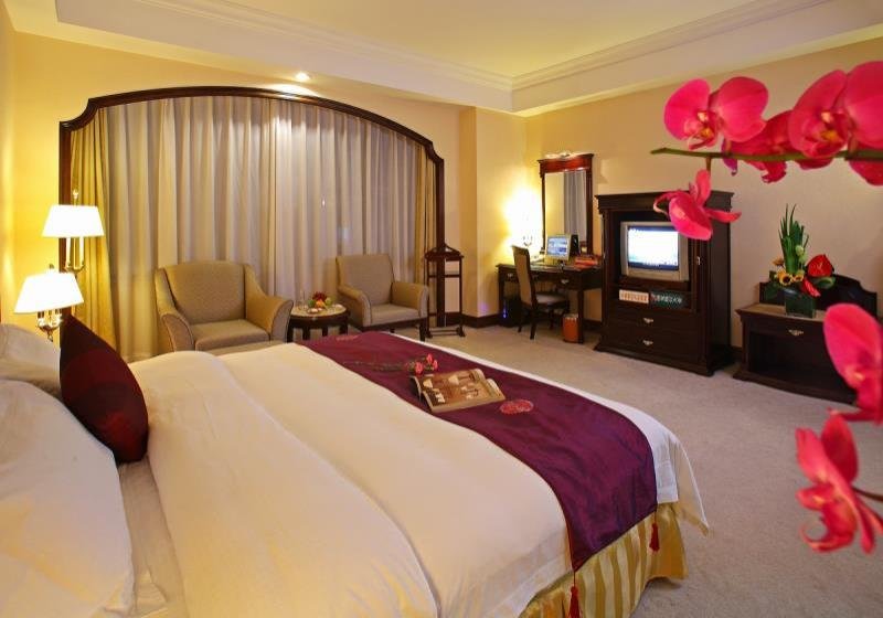 International Yucca — 5-Star Luxury Hotel in Zhongshan, People's Republic of China