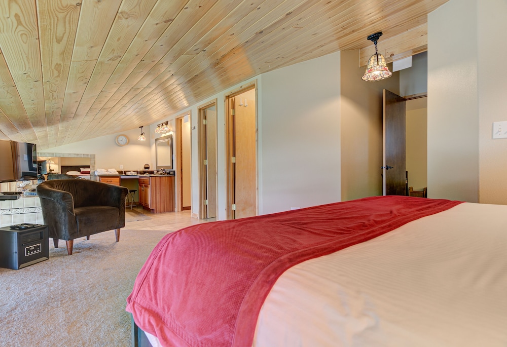 Inn at Otter Crest - photo 33
