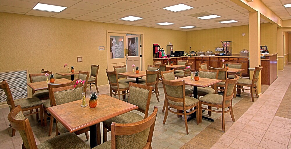 Days Inn Blacksburg Conference Center - photo 19
