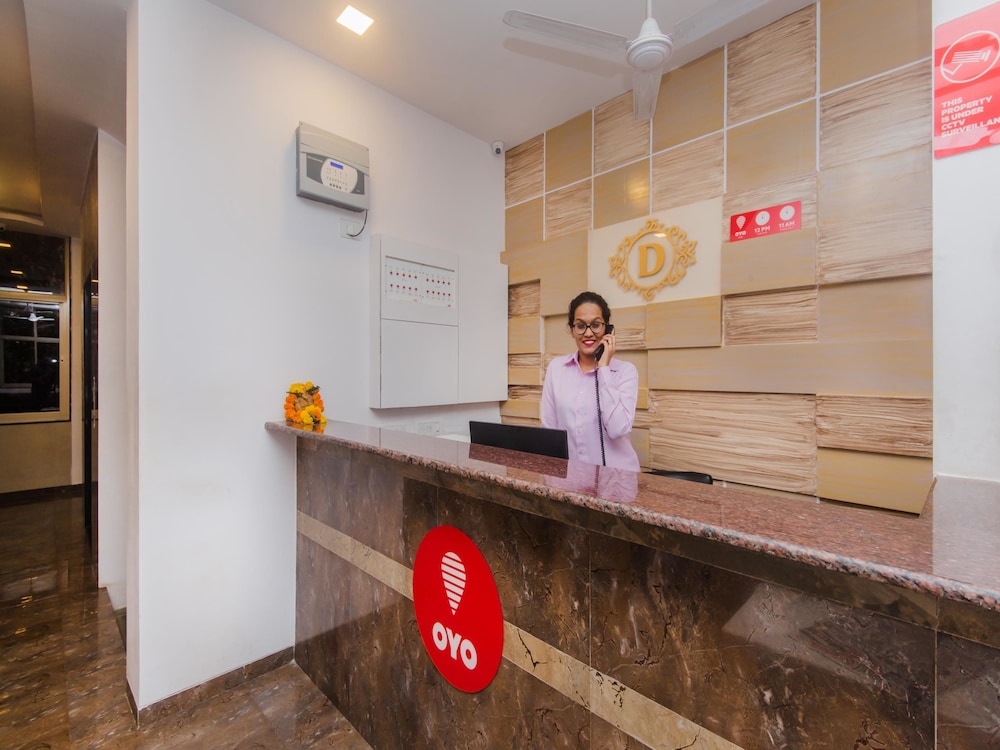 Hotel O Divine Residency Near Phoenix Marketcity