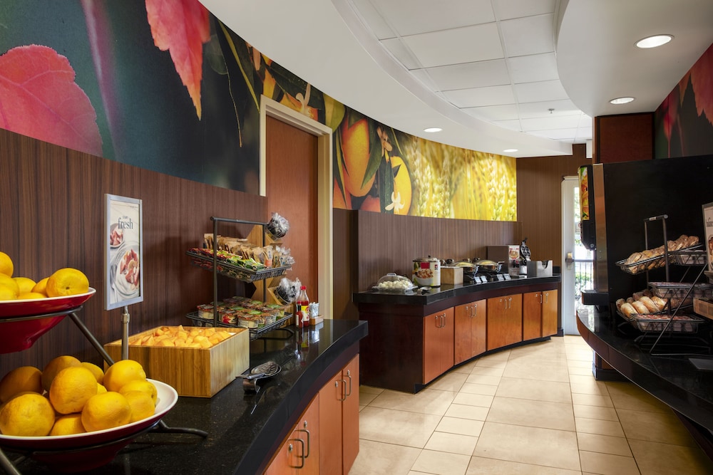 Fairfield Inn & Suites by Marriott Augusta - photo 41