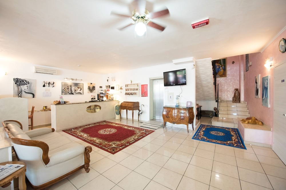 Hotel Settebello — Cesenatico