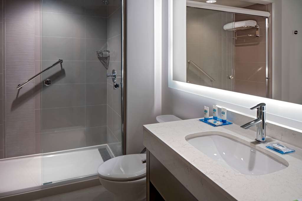 Hyatt House Indianapolis Downtown - photo 30