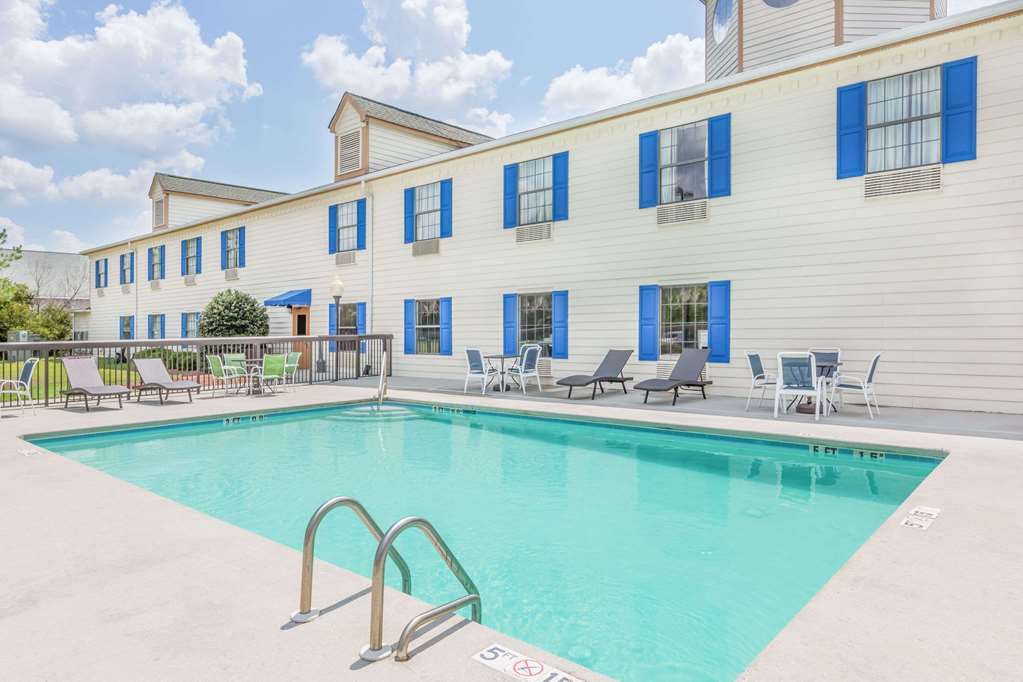 Days Inn by Wyndham Shallotte - photo 9