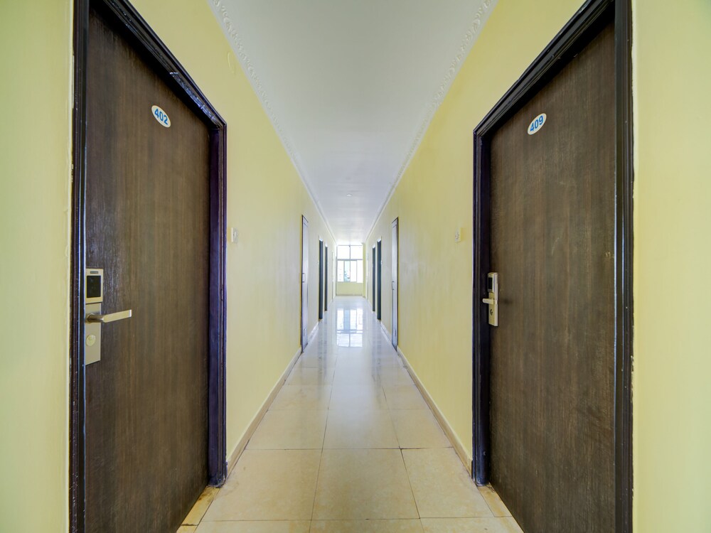 Oyo 40720 Srs Regency Hotels — Anantapur — photo 4