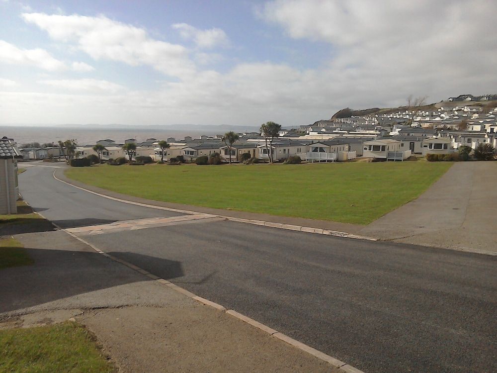 54 Apple Grove in Exmouth, United Kingdom