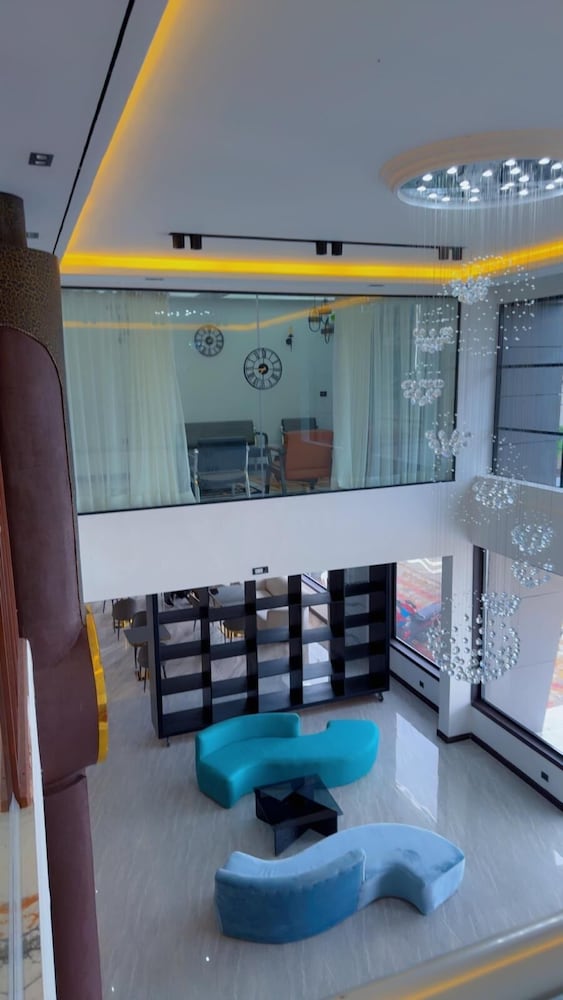 Debolonia Palace Hotel — Bonaberi — photo 3