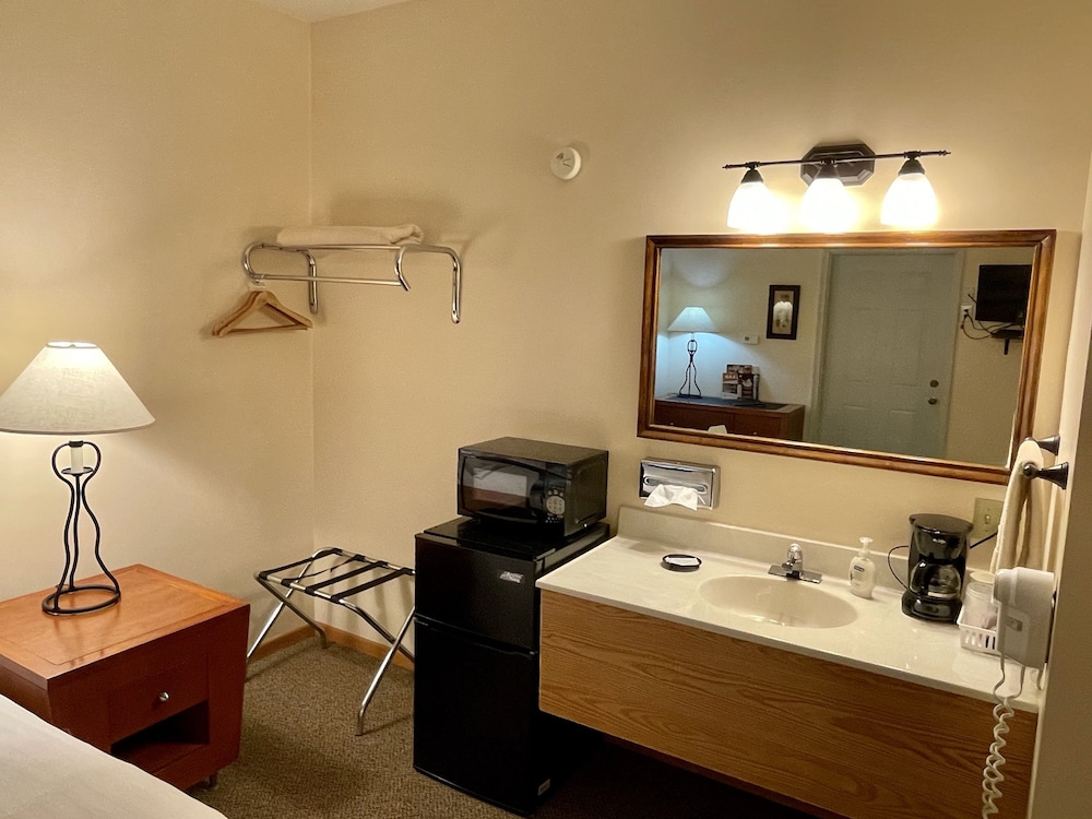 Whitetail Creek Resort - photo 8