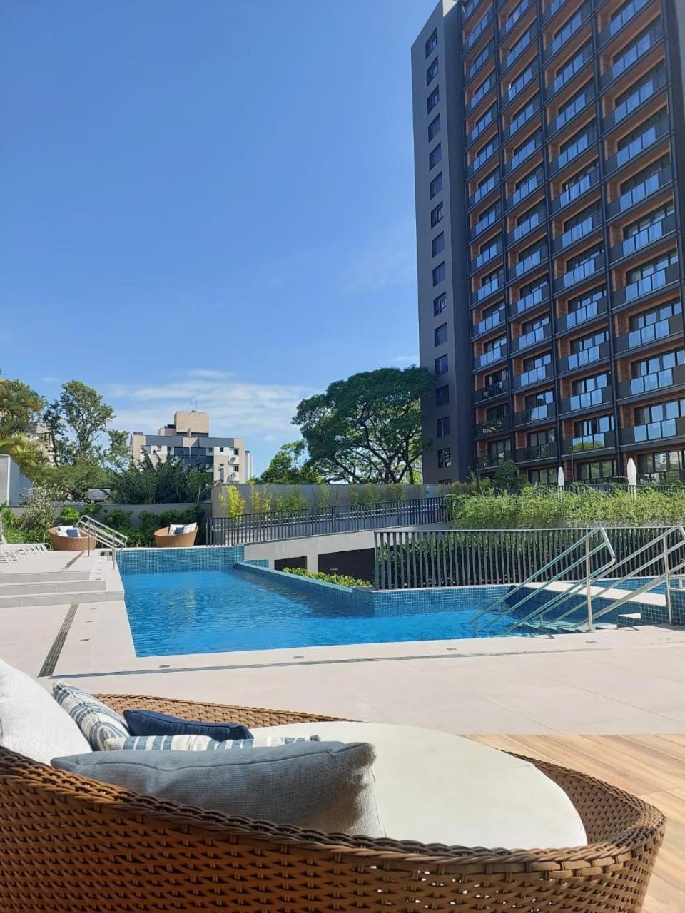 MyHome Suíte de Luxo próximo ao Shopping Iguatemi e Consulado Americano — 4-Star Luxury Hotel in Porto Alegre, Brasil