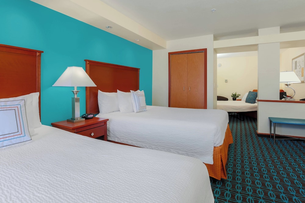 Fairfield Inn & Suites by Marriott El Centro - photo 13