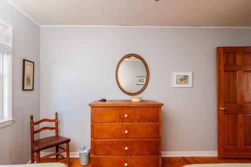 God is Nigh by Oak Island Accommodations - photo 25