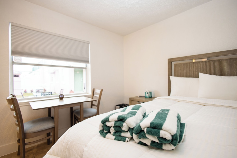 The Beach Haven Resort - photo 2