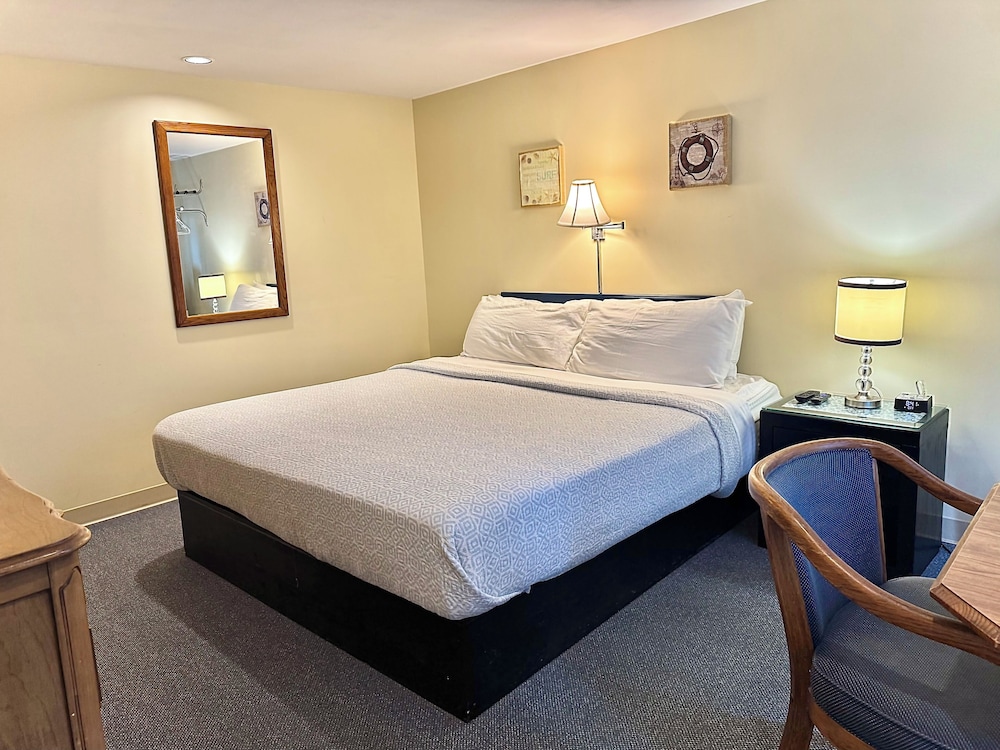 Skaneateles Inn on 20 - photo 10