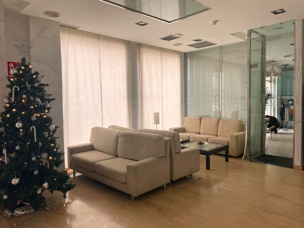 Hotel Puerta de Ocaña in Ocana, Spain