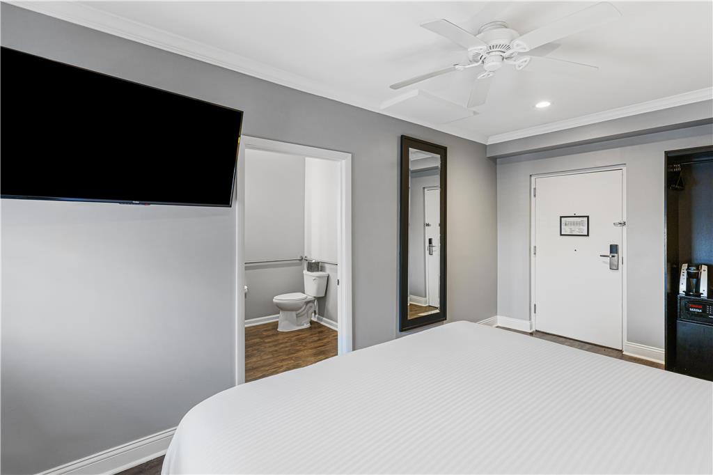 Hotel Chicago West Loop SureStay Collection by Best Western - photo 19