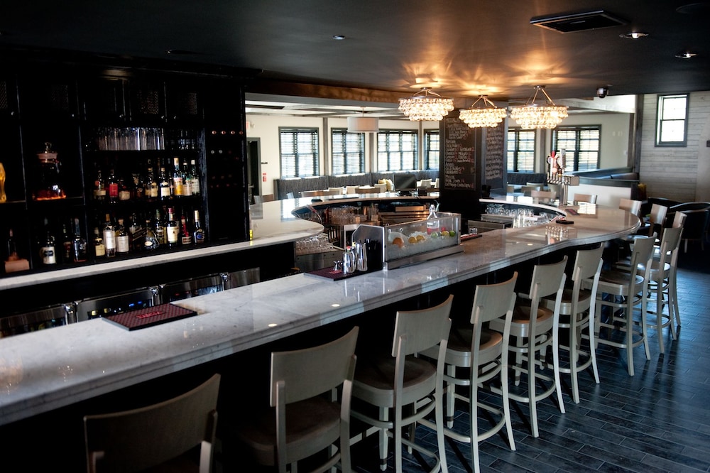 Normandy Farm Hotel and Conference Center - photo 23