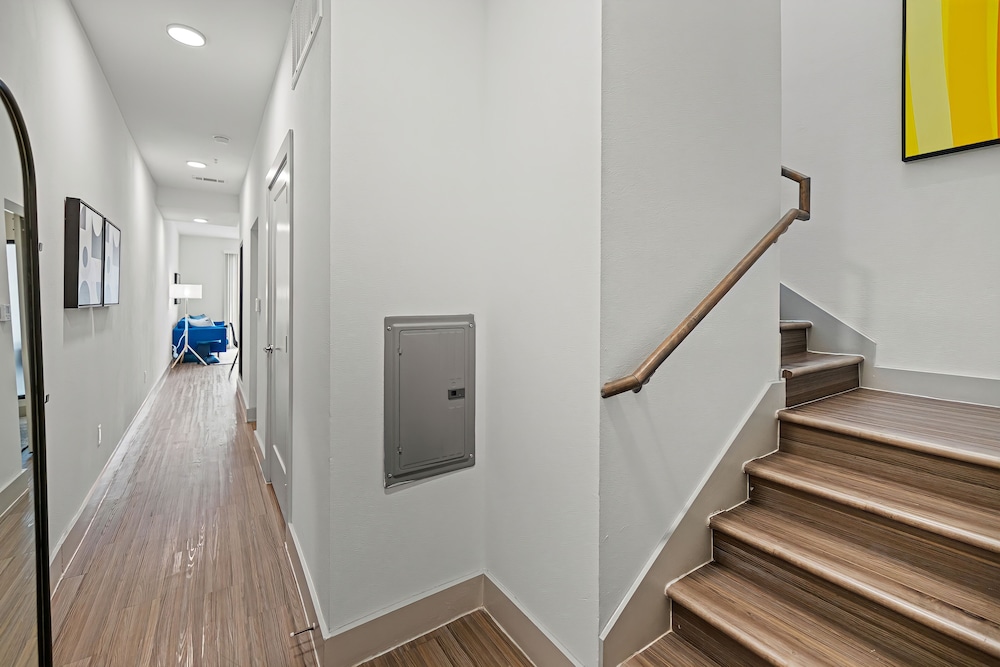 Placemakr Downtown Austin - photo 114