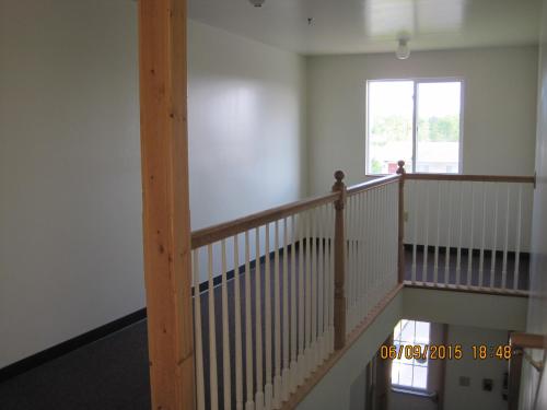Stay Inn and Suites - photo 4