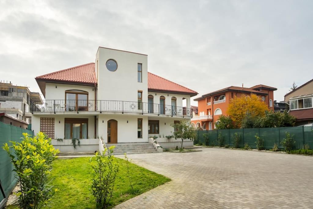 ThE Mansion 7 Heaven — Voluntari — photo 2