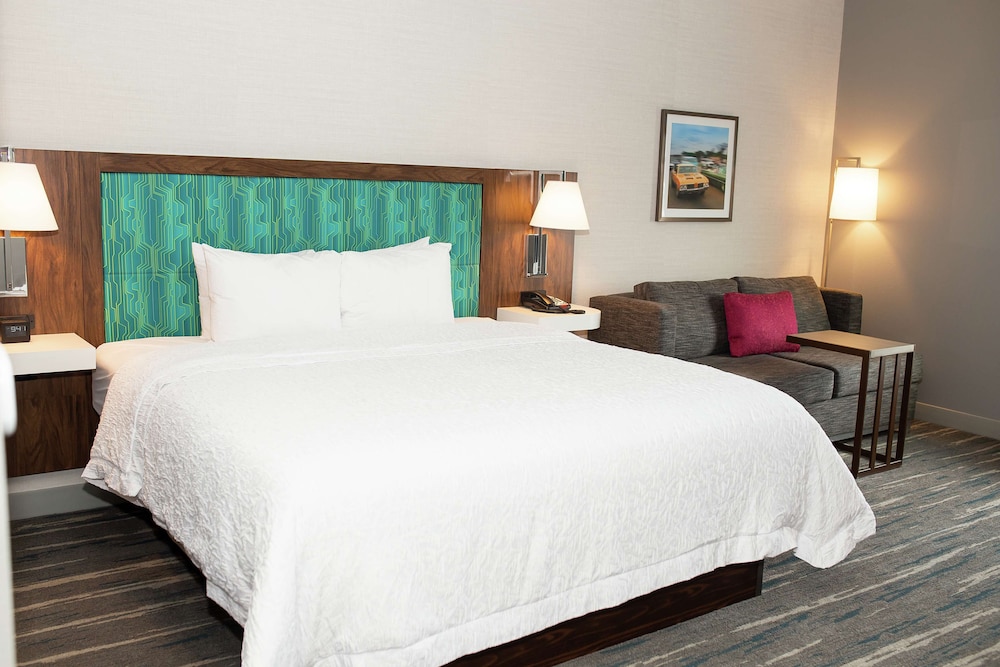 Hampton Inn & Suites Dundee - photo 23