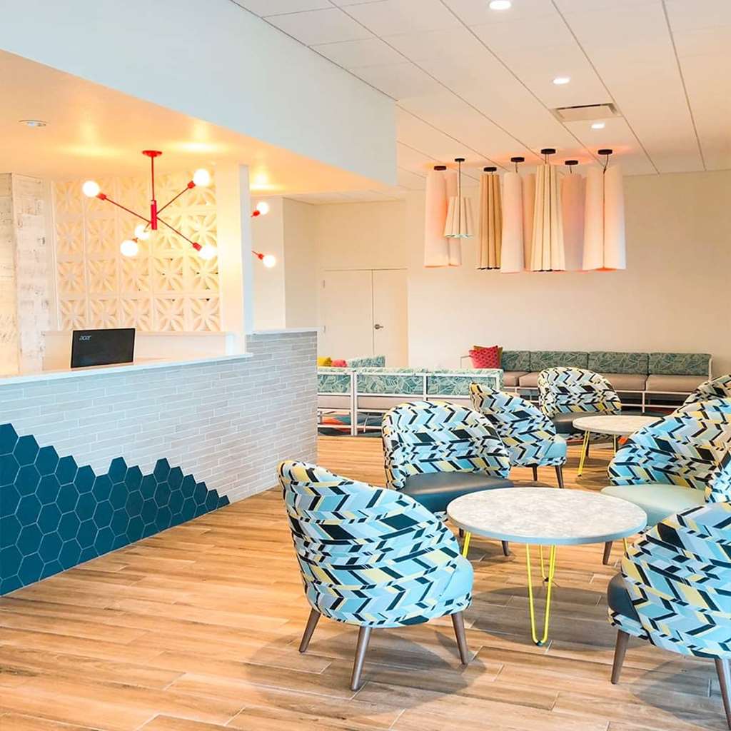 Beachside Hotel & Suites - photo 4