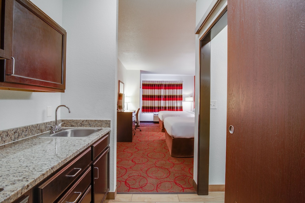 Inn at Hunters Run - photo 20