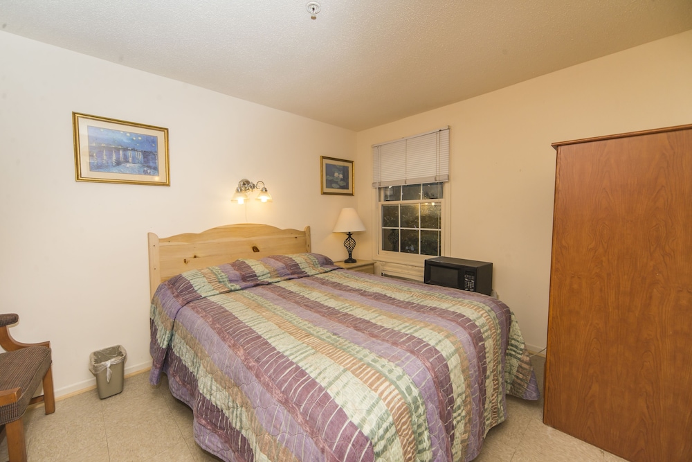 Summer Place Hotel - photo 10
