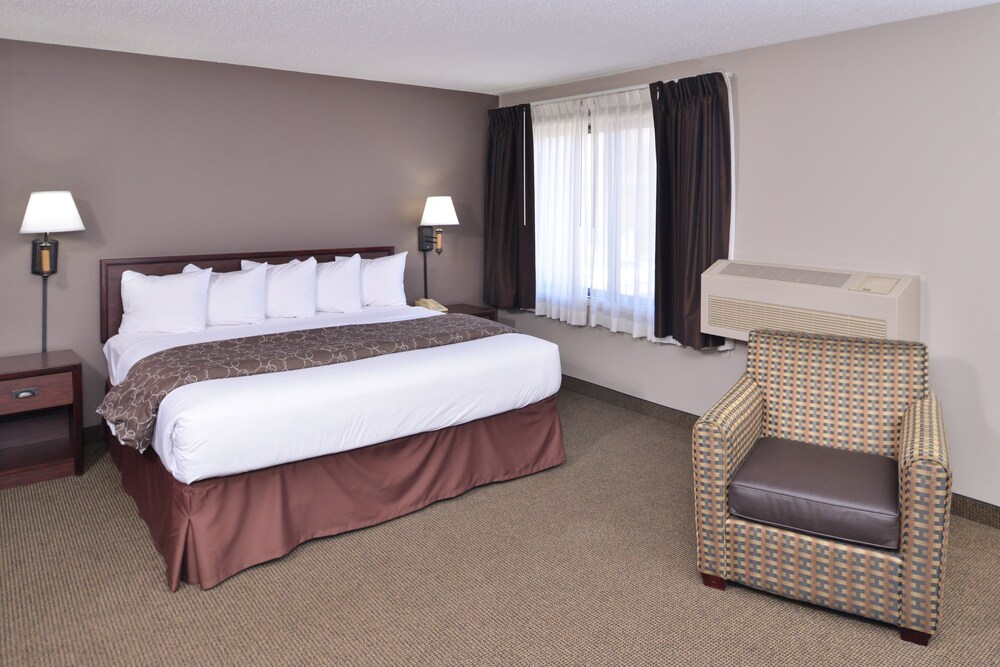 Kelly Inn Fargo North Dakota - photo 19