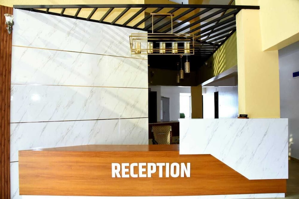 Hotel Amit Palace in Pune, India