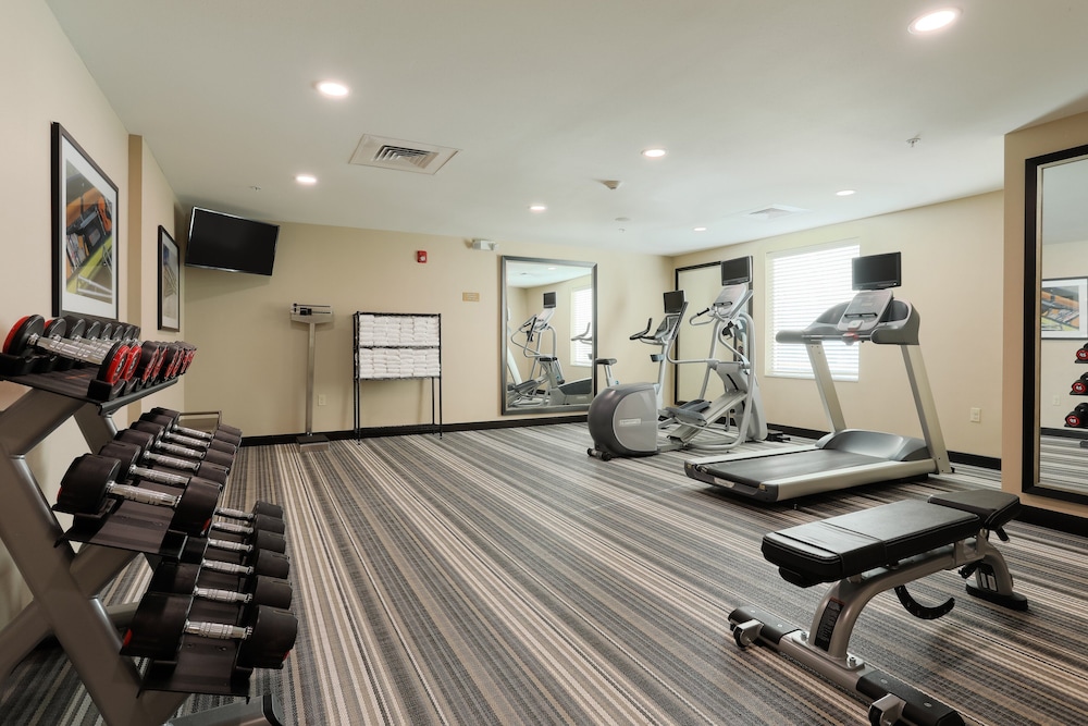 Candlewood Suites Lenexa Overland Park Area - photo 38