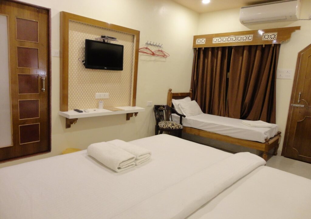 Hotel Temple On Ganges — Varanasi — photo 3