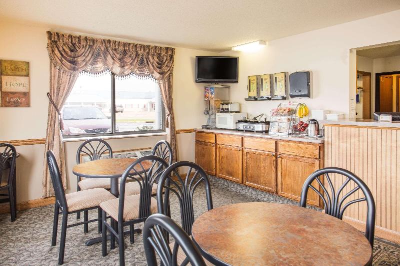 Super 8 Prairie Du Chien - photo 2
