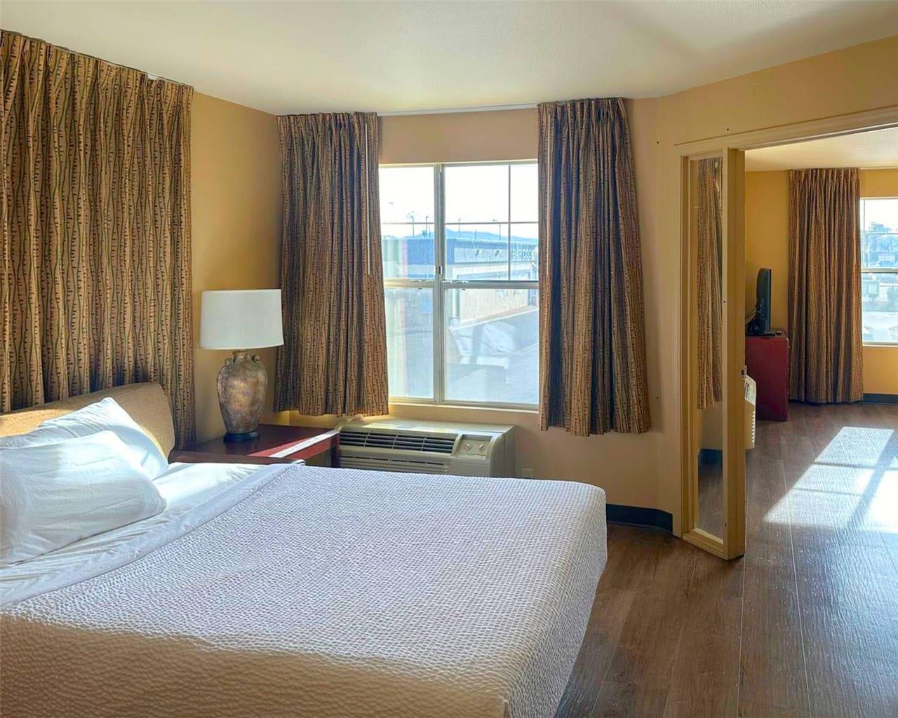 MainStay Suites Las Vegas Flamingo - photo 19