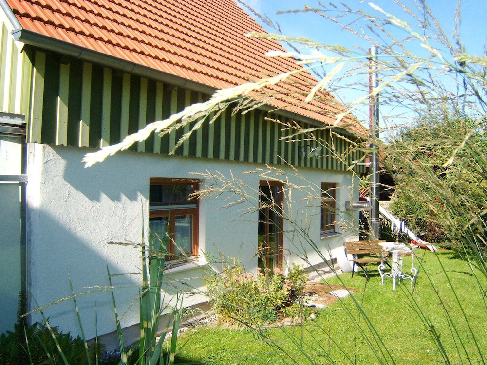 BioPension Kirschenfee — hotel near Memmingen Allgau Airport