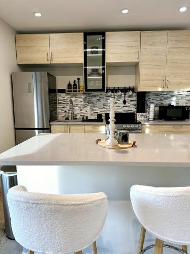 Contemporary Downtown Condo — 4-Star Luxury Hotel in Jacksonville, United States