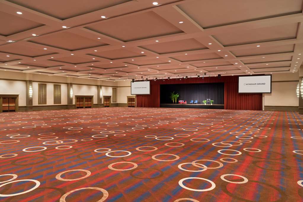 Wyndham Grand Pittsburgh Downtown - photo 33