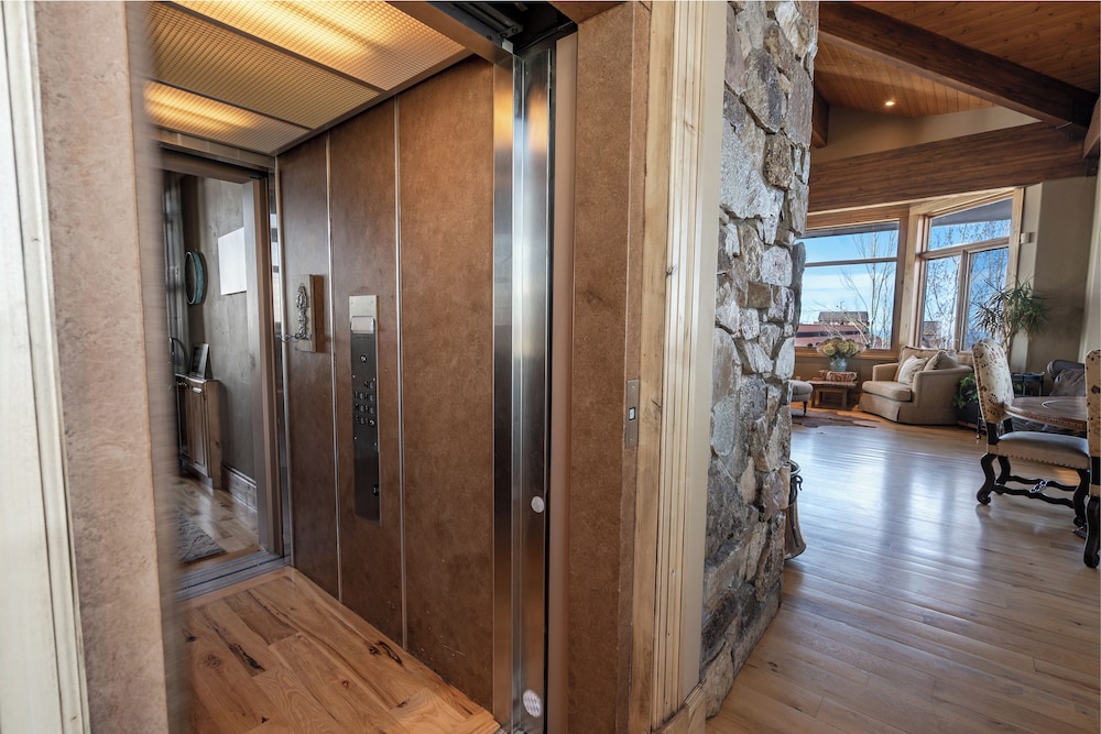 Abode in Deer Crest - photo 46