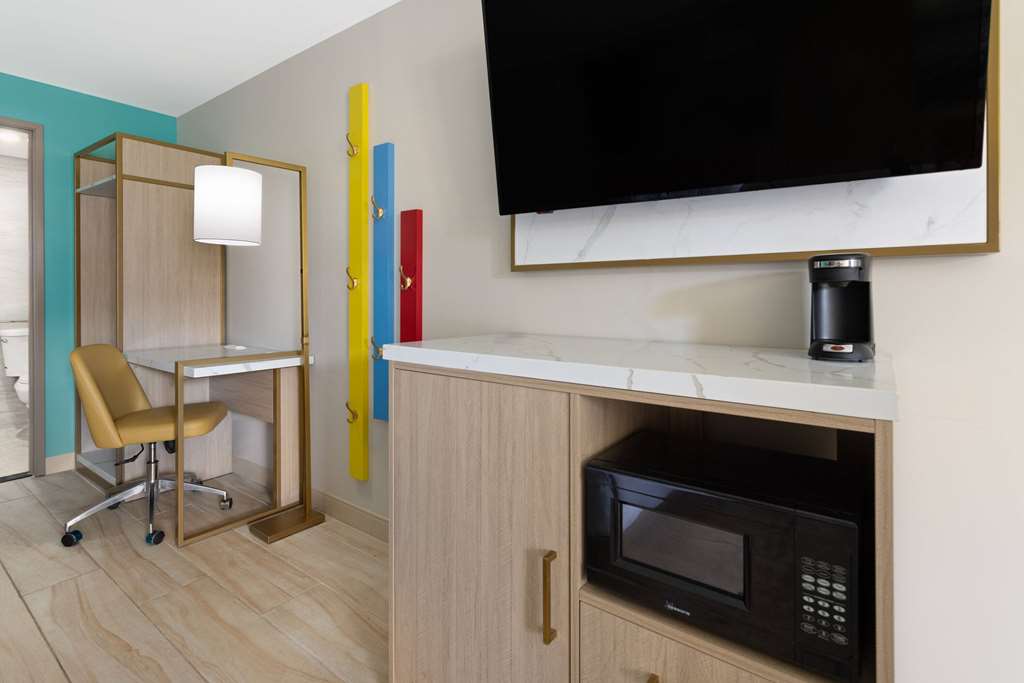 The Vibes Hotel Trademark Collection by Wyndham - photo 14
