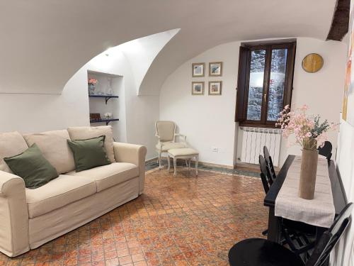 Medieval Experience with Panoramic View — Pigna — photo 4