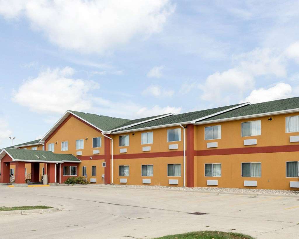 Quality Inn Brookings University - photo 3