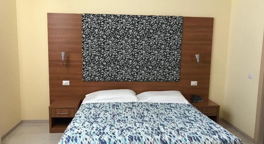 Hotel Elys — Pieve Emanuele — photo 2