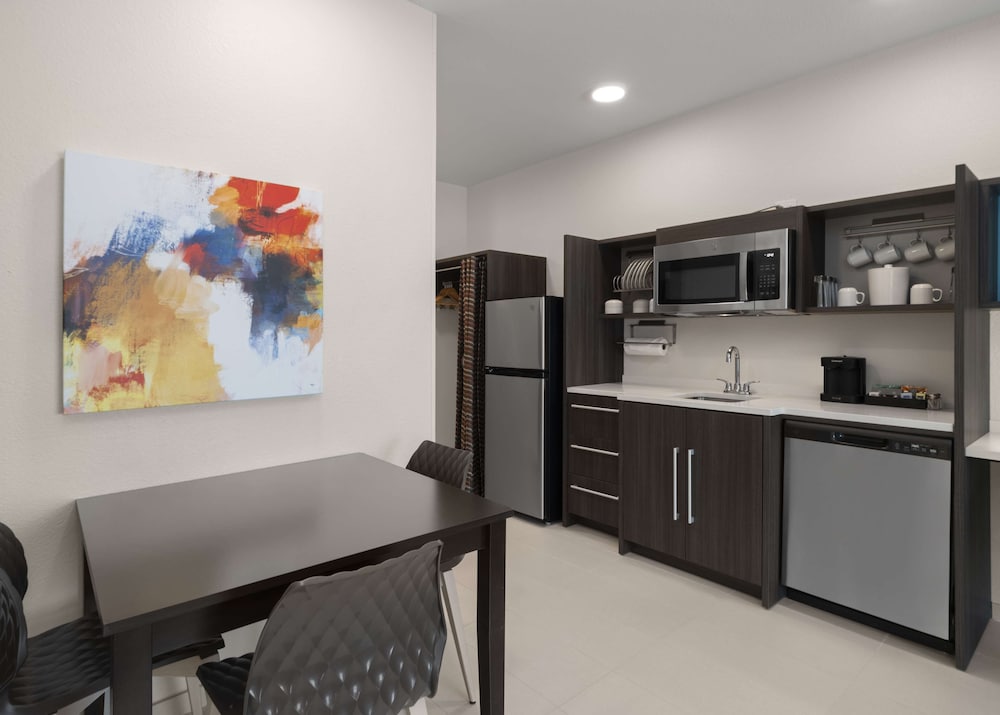Home2 Suites by Hilton Orlando South Davenport - photo 13