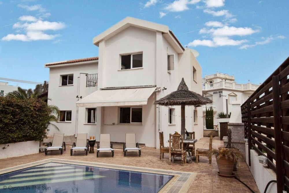 Cyprus Villa MI2 Gold