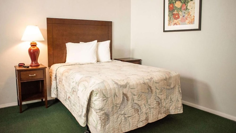 Wayfarer Inn Woodward - photo 20