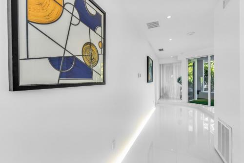 Villa Loggia Oasis Luxurious 6BD 7BA with Resort Style Pool - photo 67