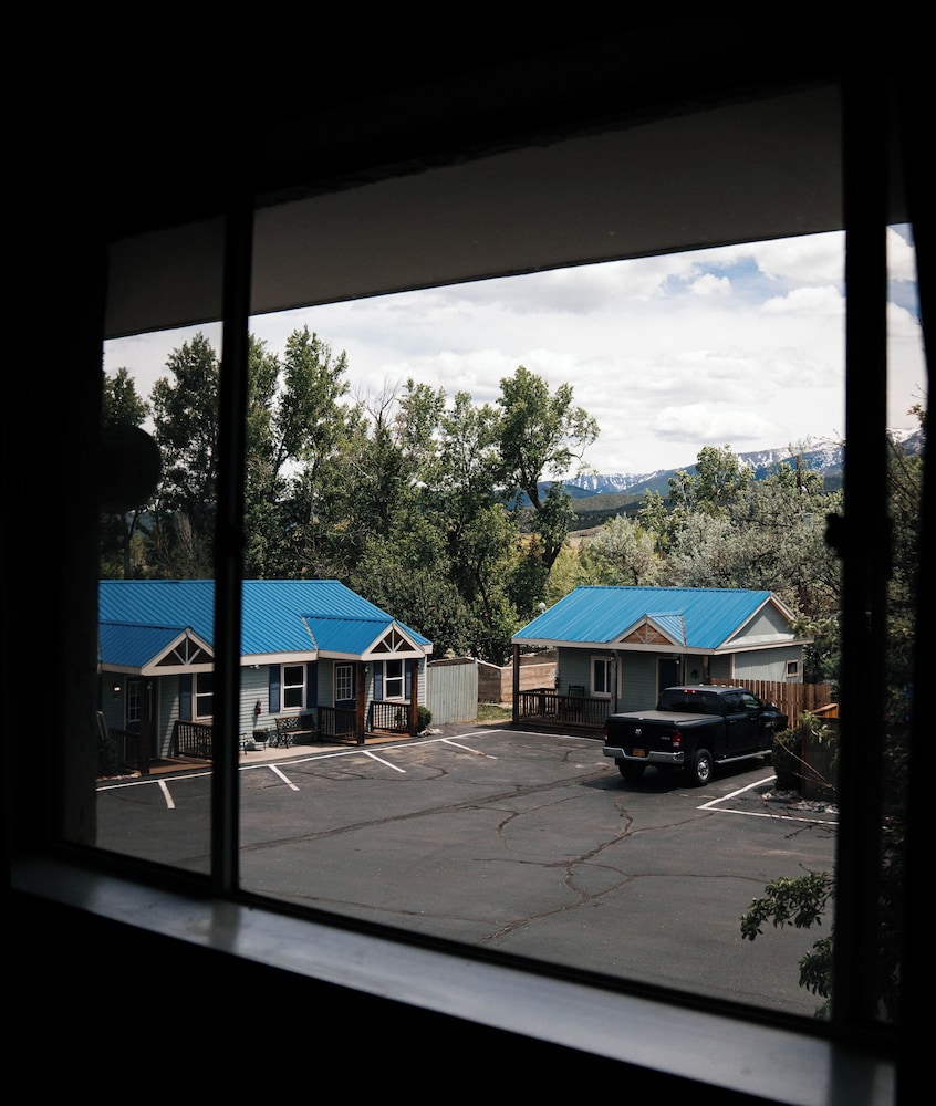 Salida Inn & Monarch Suites - photo 141